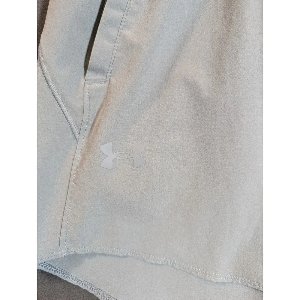 Under Armour Athletic Shorts Size Small‎ Premium Navy Gray Flat Front